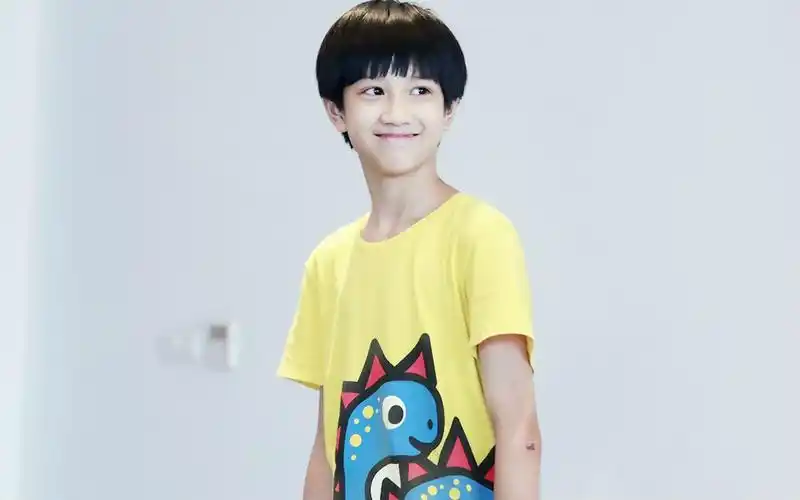 敖子逸 《sugar》_哔哩哔哩_bilibili