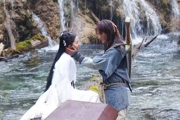 杨过和小龙女相差几岁?杨姑娘是杨过小龙女第三代后人?有答案了