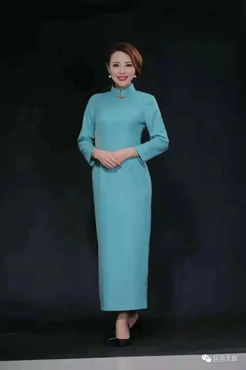 姜雅馨,从乡村羞涩姑娘到"中国形象礼仪皇后"