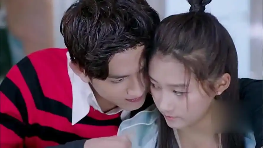 马可决定离开关晓彤 独自回美国