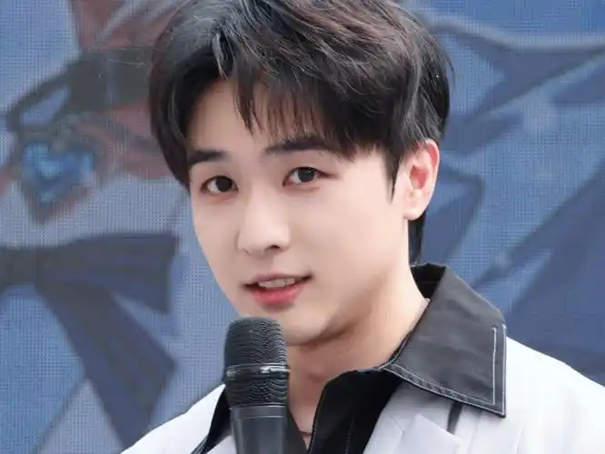 【张思王之】滴滴!见之之卡!