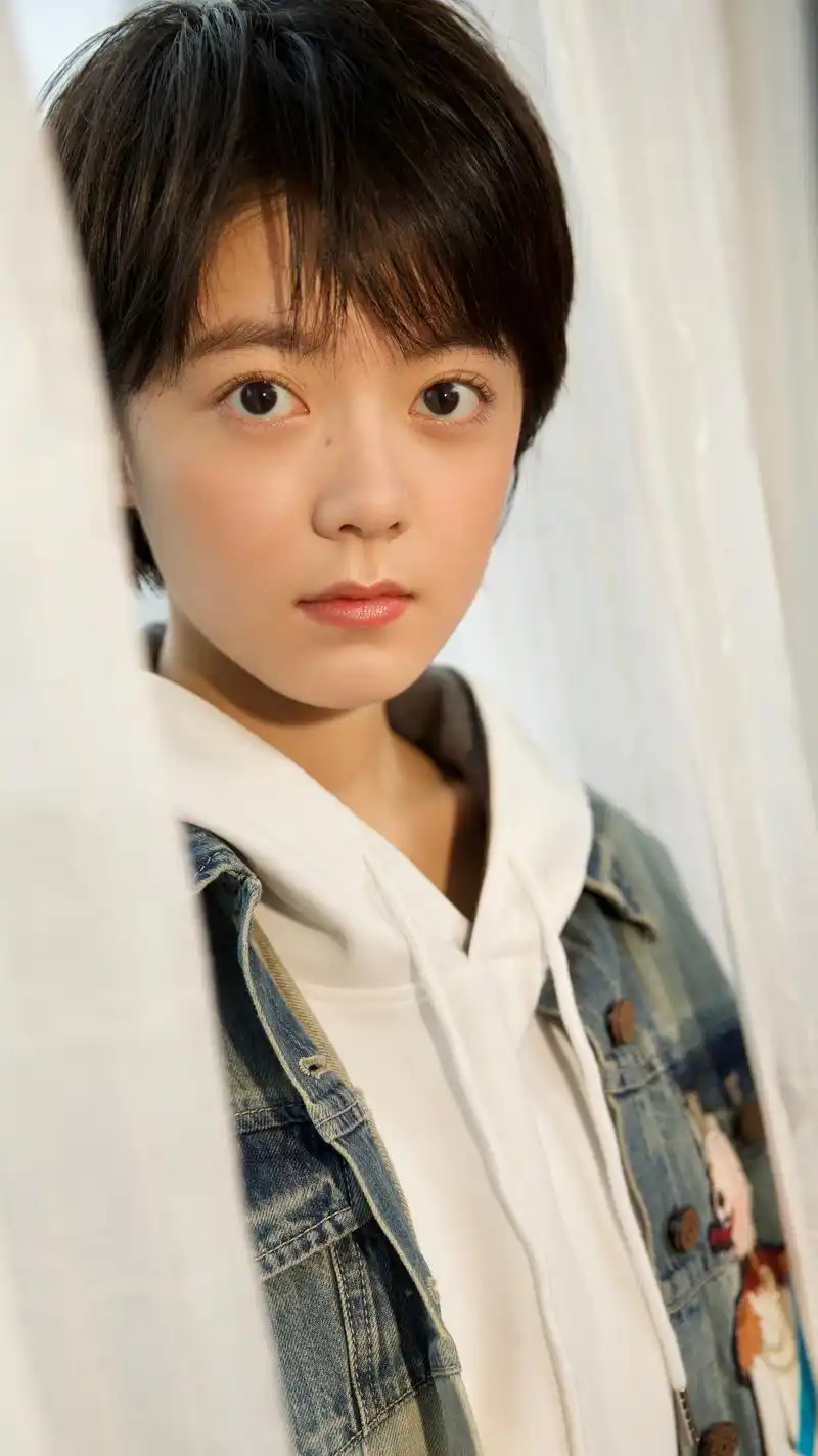 赵今麦的精美壁纸更新,铁粉们快来点赞领取!