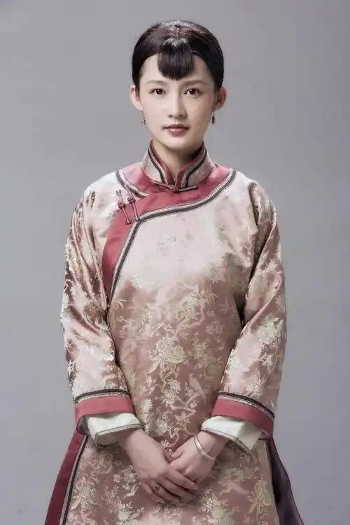 民国时期剧女生的一撮刘海造型我一直不理解