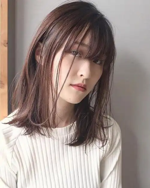 可盐可甜"齐肩发"适合任何脸型,原来不长不短的发型最好看