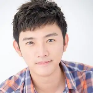 脸大的男生适合什么发型 头大脸大男生发型图片