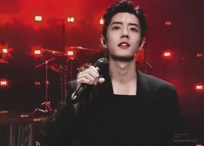 肖战壁纸高贵的气质自信十足的气场真的很帅气