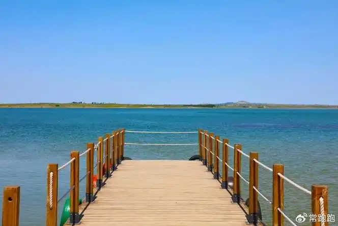 偶遇内蒙古版"马尔代夫" 恰好四季还有草原和五角枫