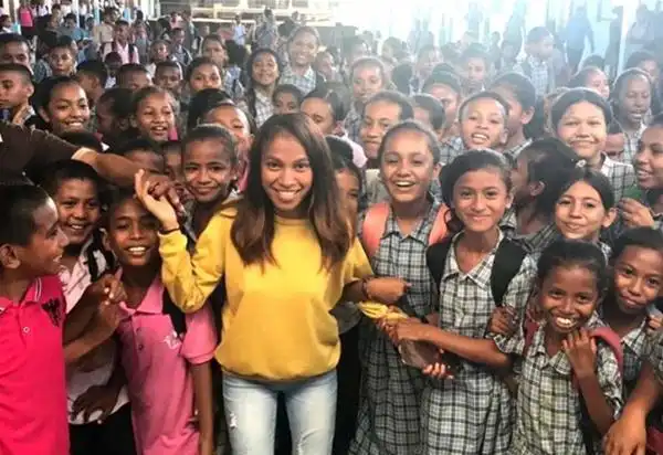 而东帝汶对中国人的态度,让很多到过这里的中国人都很感动,当地人为了