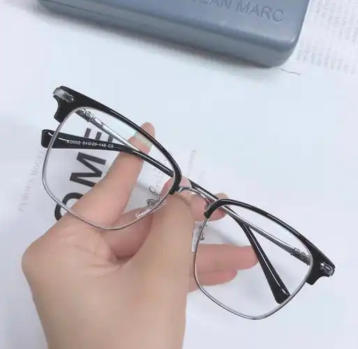 清爽帅气的男生款～半框时尚眼镜78