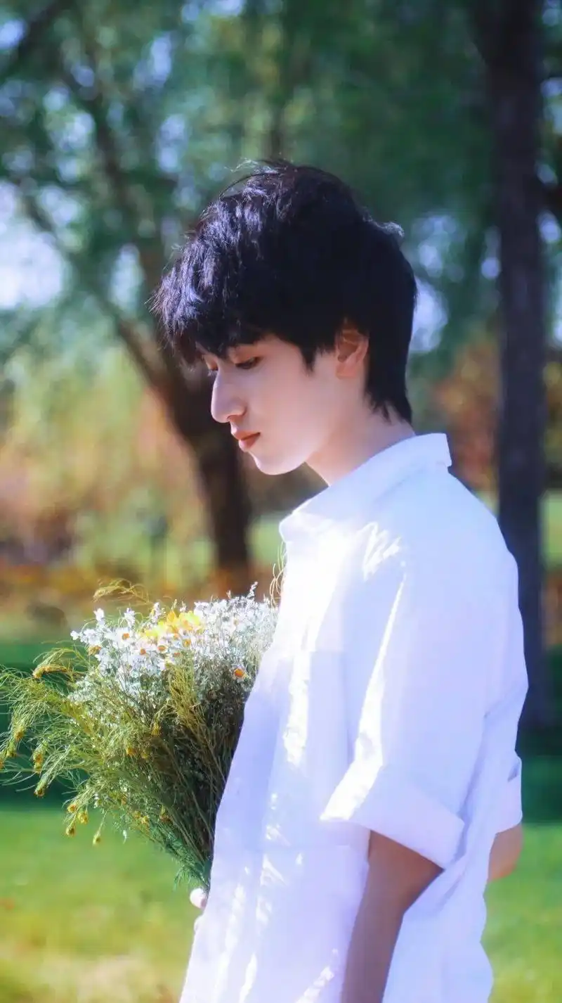 【手机壁纸】严浩翔