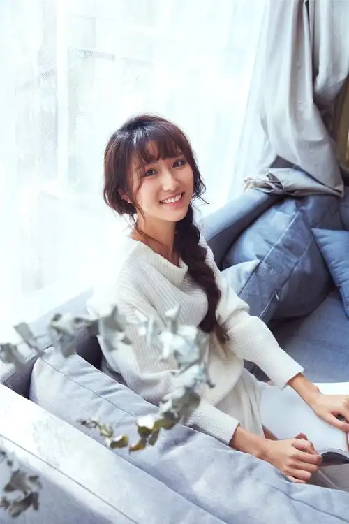 96后北电女演员张鑫 "劳模"上线成热播剧宠儿