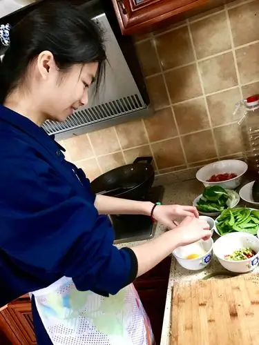 照片小记丹姐的"四菜一汤"家庭烹饪大作!
