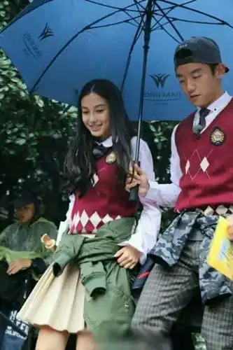 奔跑吧兄弟郑恺baby暧昧升级节目现场嘴对嘴