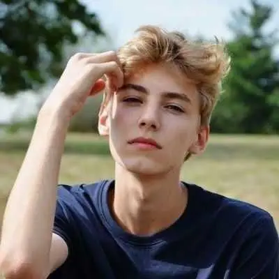 欧美范男生头像唯美