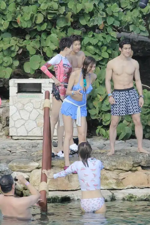 林志玲林志颖是幼儿园同学#林志玲 7015 〈花样姐姐〉第二季泳