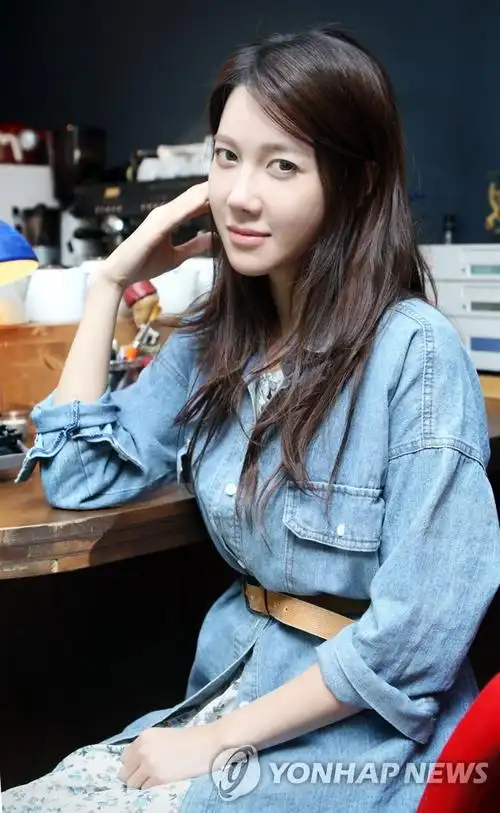 李智雅凭新剧《我也是花》回归演艺圈