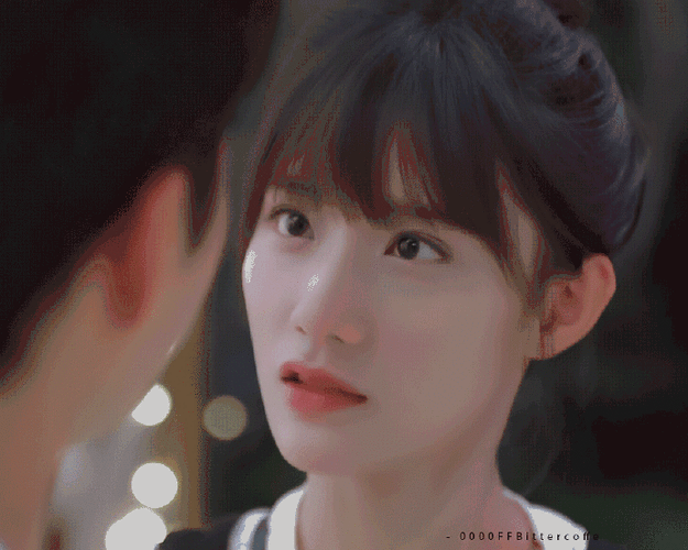 陈意涵  //  恋恋小酒窝欢迎欣赏今晚的醉酒的奶凶小鱼 太可爱咯!