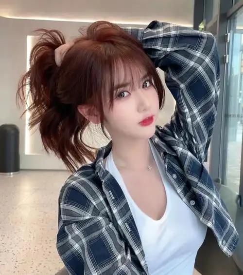 发色霉果棕红色超显白i 榆林发型染发适合春