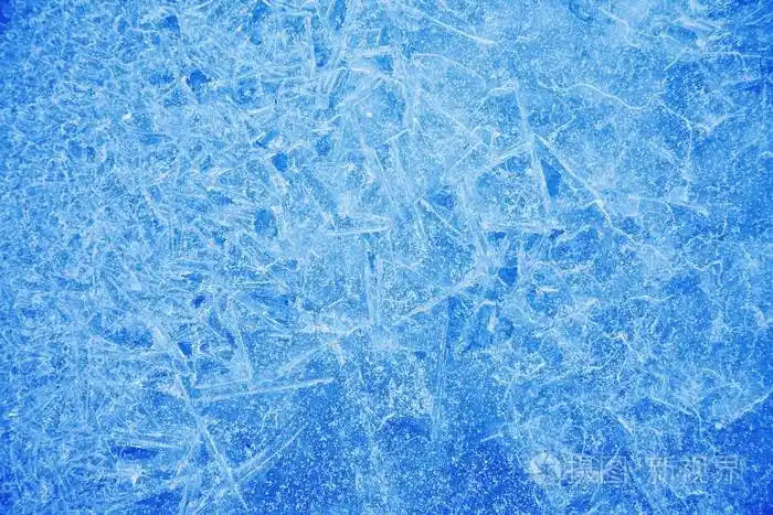 带水晶表面的蓝色冰纹理背景