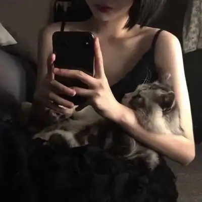 锁骨妩媚社会女头像,女生头像图片-回车桌面