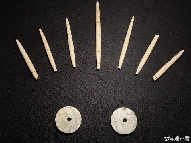 杭州临平江南水乡文化博物馆收藏的良渚玉器