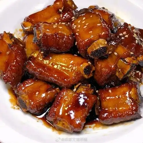 文理美食#今天给大家推荐一道好吃到尖叫的家常菜—糖醋排骨,简直是