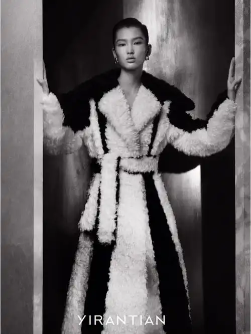 欧阳颖yirantian 2022aw campaign摄影:王子千造型:jeff lee发型:ming