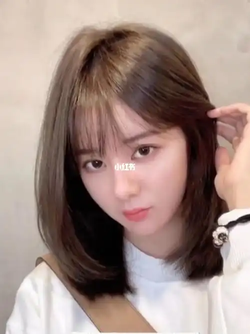 女生必备发型中的天花板不用打理的齐肩短发