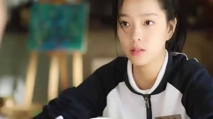 我的刺猬女孩:这个地咚真的太甜了,看多了容易做梦!