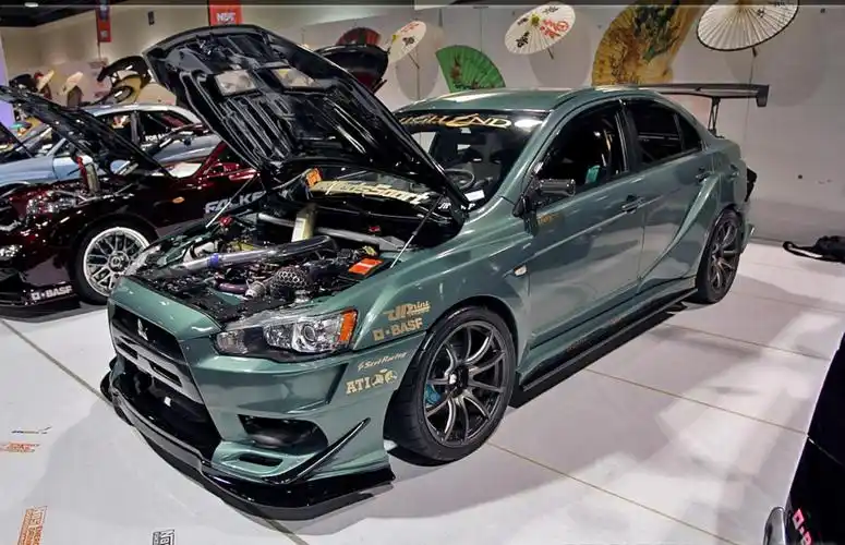 三菱evo壁纸1600x1200分辨率查看