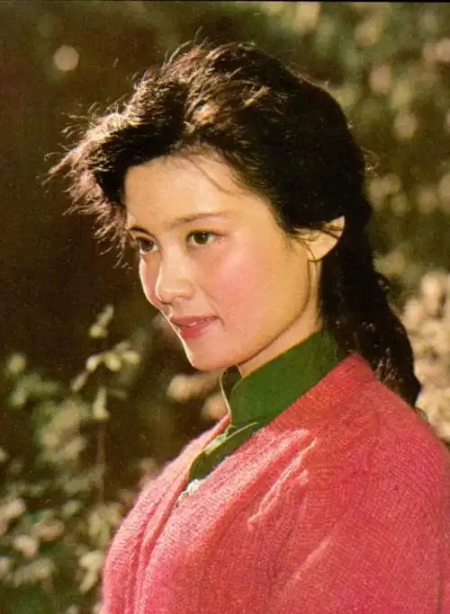 演员潘虹怎么样了