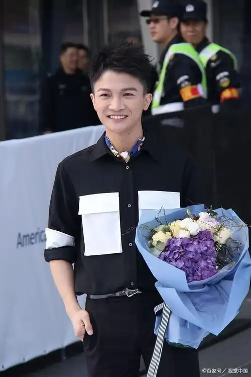 最近,备受瞩目的大型综艺节目《你好生活》开启了第四季的录播.