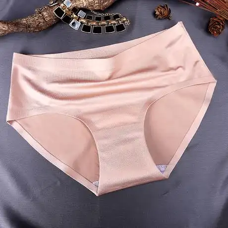 爱逛街为您找到女士冰丝内裤相关的宝贝,您可以在下面的板块中挑选