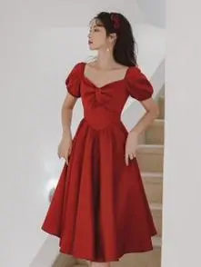 订婚晚礼服红色婚纱在逃公主敬酒服新娘便装小个子连衣裙平时可穿