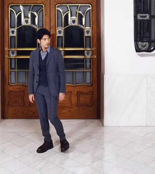 高质量男士金城武身穿西装好潇洒真是自带霸总范
