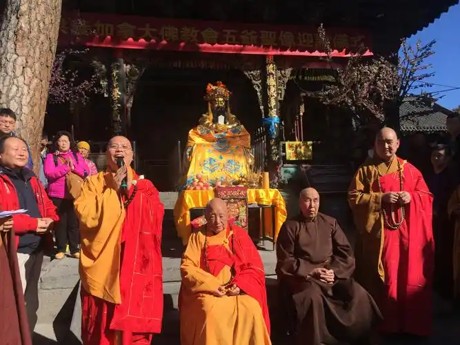 加国佛教四大名山 热点文章   特别是在2011年,由中国宗教