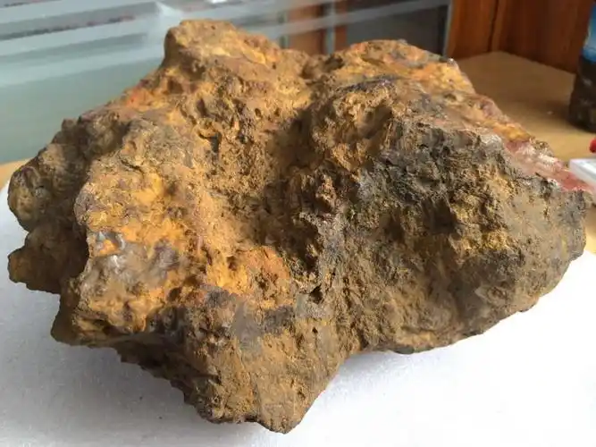 其它 独具特色的一块五色彩陨 写美篇        鄂西的一场无名陨石雨