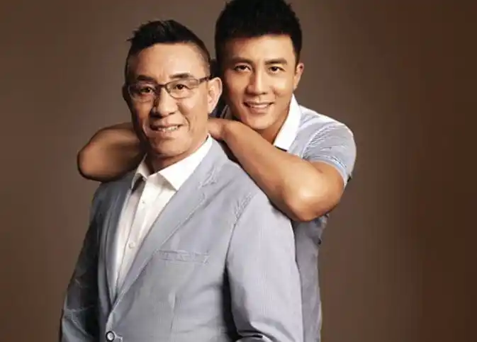 杜淳父亲节大片曝光 演绎别样父子情