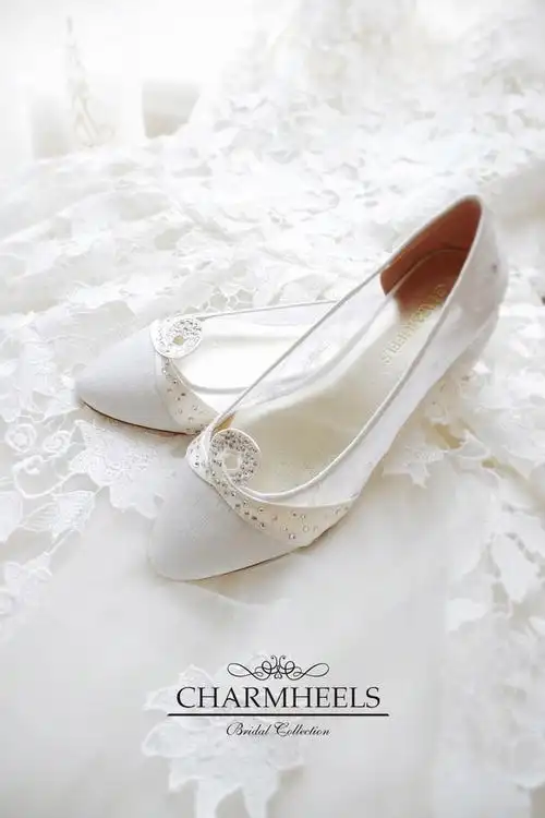 cinderella的平底婚鞋