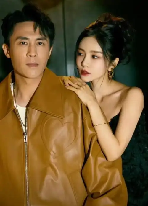 杜淳老婆王灿情人节秀恩爱,网友咒离婚,王灿回怼:你下地那天