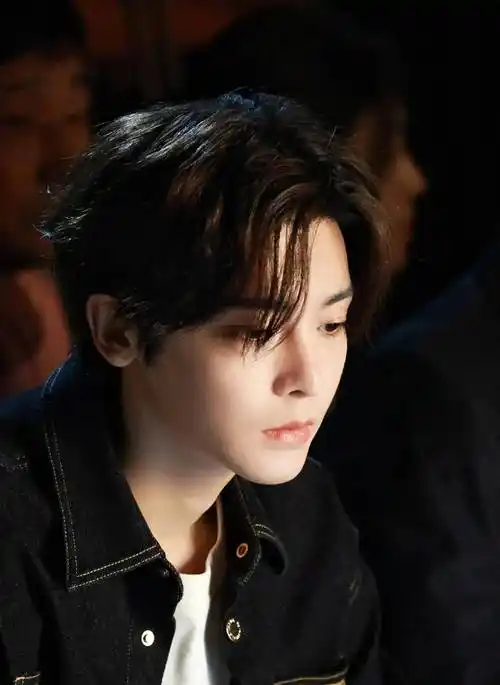 内娱初恋脸明星,赵丽颖王一博杨紫杨洋谭松韵,总有你喜欢的一款_月光