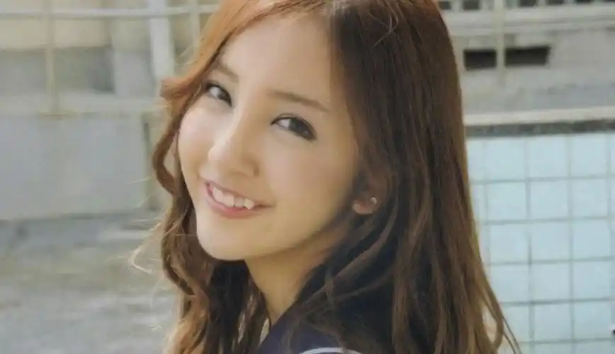 你的"虎牙"好看吗?