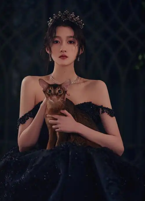 关晓彤 暗黑系 咋样