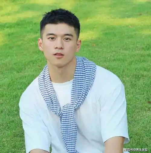 原创男生3款精选帅气发型不管什么脸型剪完提升颜值