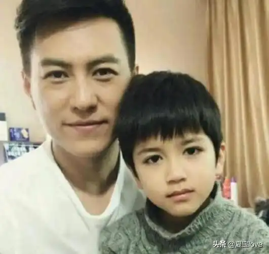 谢霆锋的儿子,靳东的儿子,看到他的儿子:出道不愁没戏拍