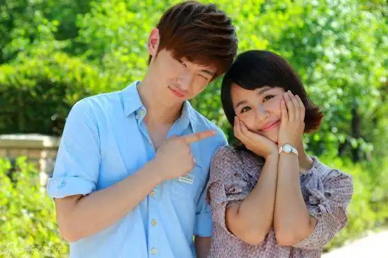 邓伦杨紫甜蜜恋爱