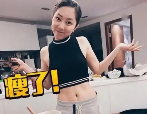 32岁邓紫棋容颜靓丽身材越来越性感!好身材根本看不够!