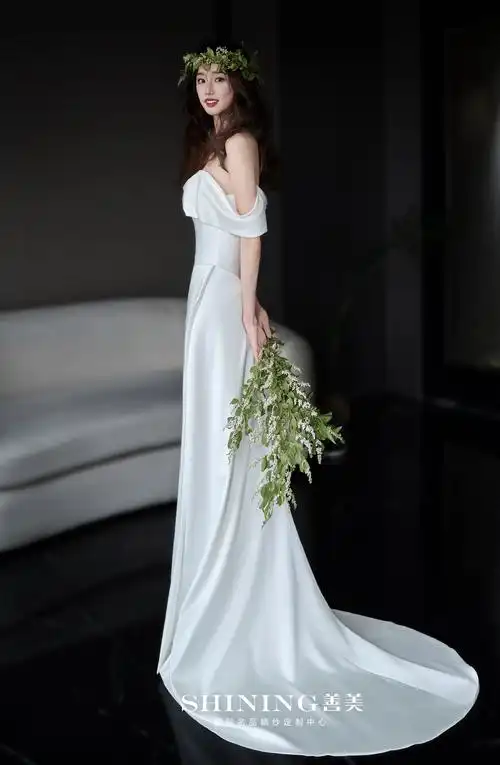 白色礼服 纯净之美 | 善美婚纱