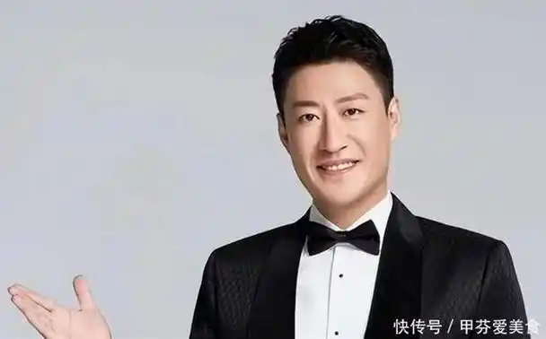 于震晒全家福老婆貌美似少女3儿女高颜值和老爸共用一张脸