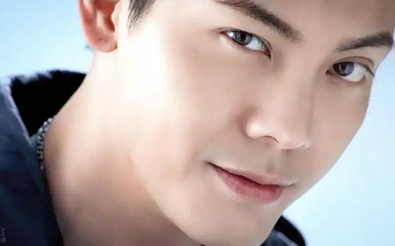 陈伟霆跳舞有多撩人和姜丽文热舞,"撩衣"秀身材,网友绝了_哔哩哔哩